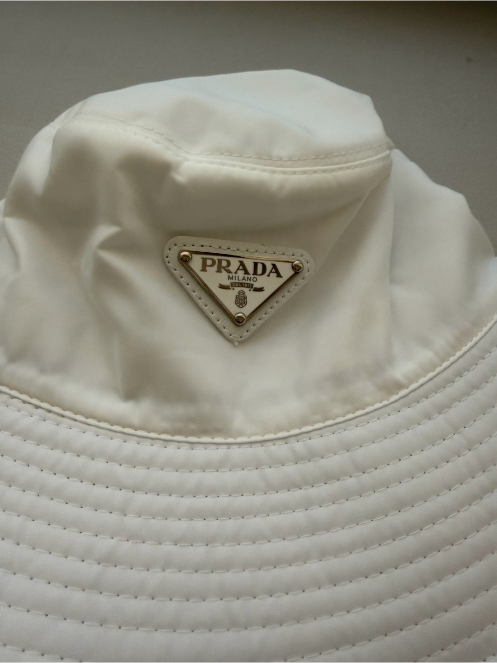 Prada White Nylon Bucket Hat with Logo Patch NWT - Picture 2 of 6